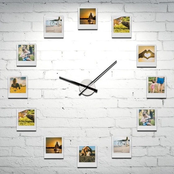 Ceasul de perete cu rame foto - ceasul amintirilor
